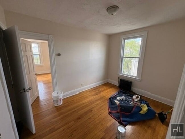 Photo - William St, YONKERS Unit 3