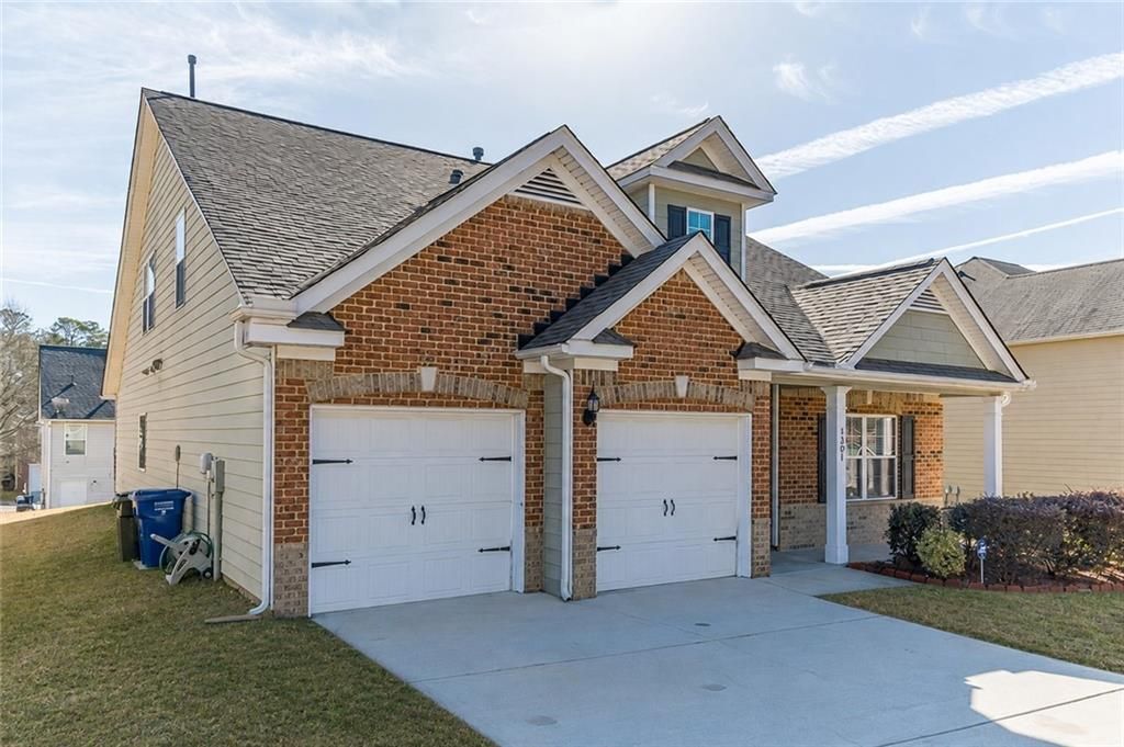 Photo - 1301 Rose Terrace Cir