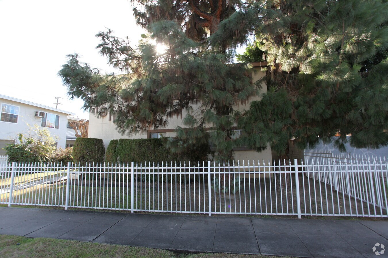Photo - 19114 Sherman Way