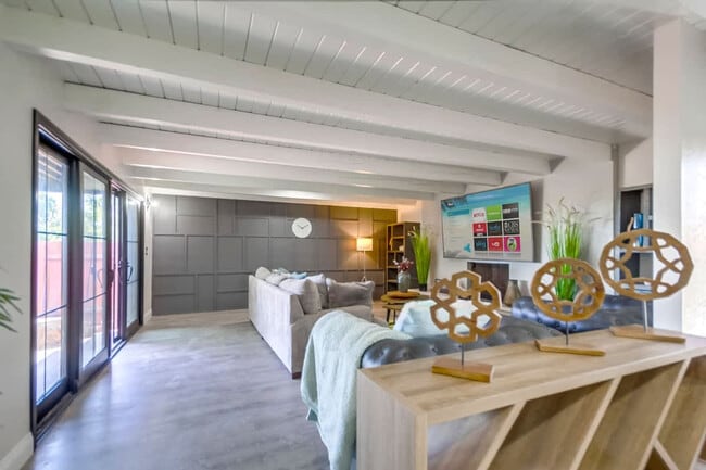 Photo - 5551 Churchward St Unit ID1464996P