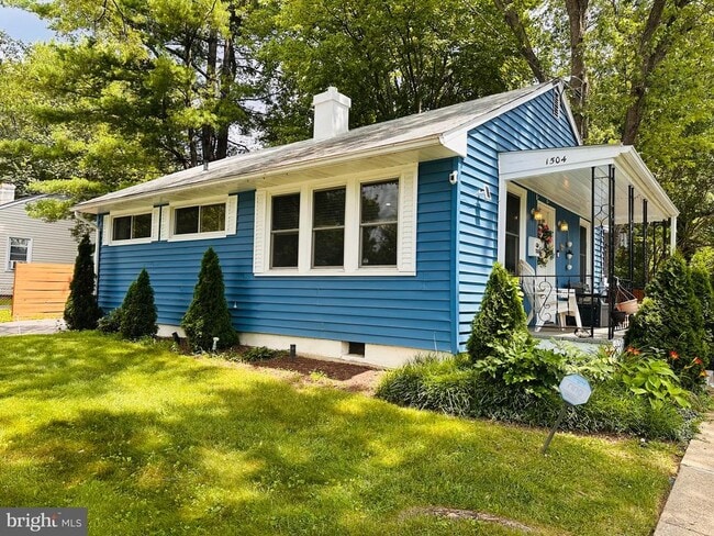Photo - 1504 Lewis Ave House