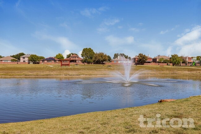 Photo - 2057 Wildwood Dr