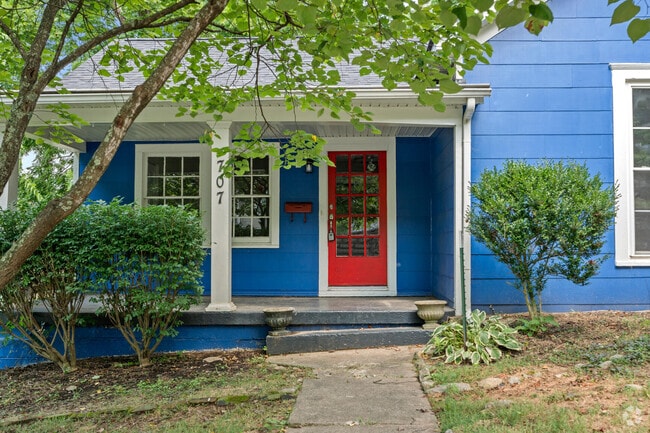 Building Photo - 707 Woodland Ave Rental