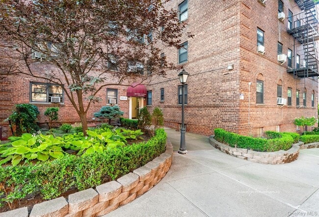 Building Photo - 102-25 67th Rd Unit 3C Rental