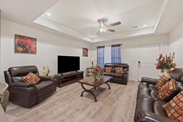 Photo - 1206 Claude St