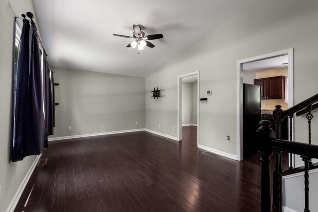 Photo - 1741 Branch View Dr