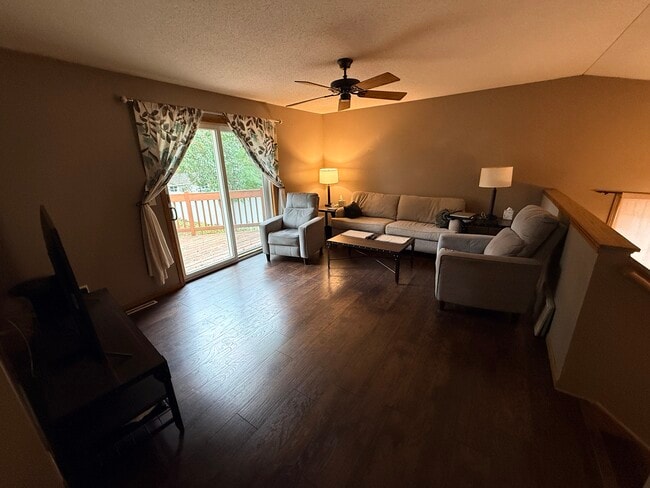 Photo - 602 5th Ave S