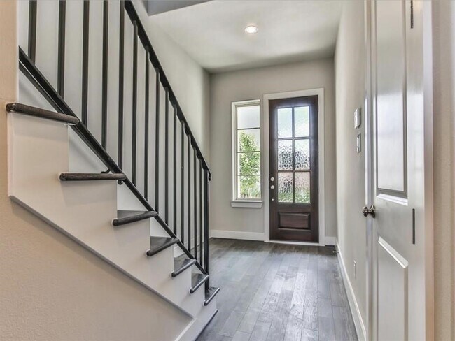 Photo - 10915 Brookeshire Chase Ln