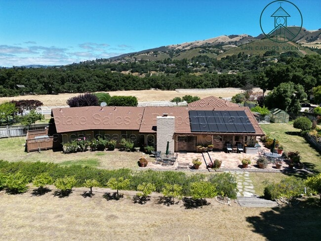Building Photo - Ranch Style Carmel Valley Property in Desi... Rental