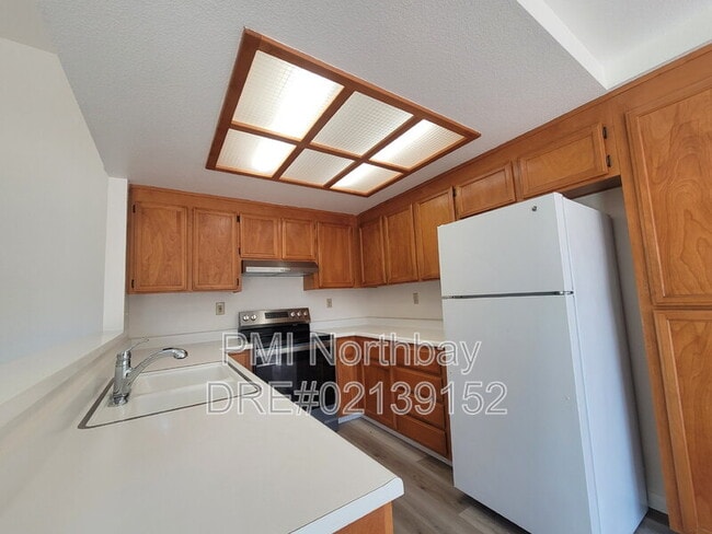 408 Hamilton Dr