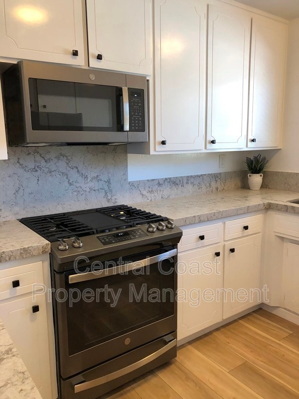 Photo - 725 Lobos St