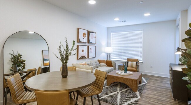 Photo - Luxury Living Made for You – All in One Pl... Unit CPTG1
