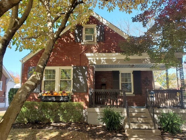 Photo - 2143 Winston Ave