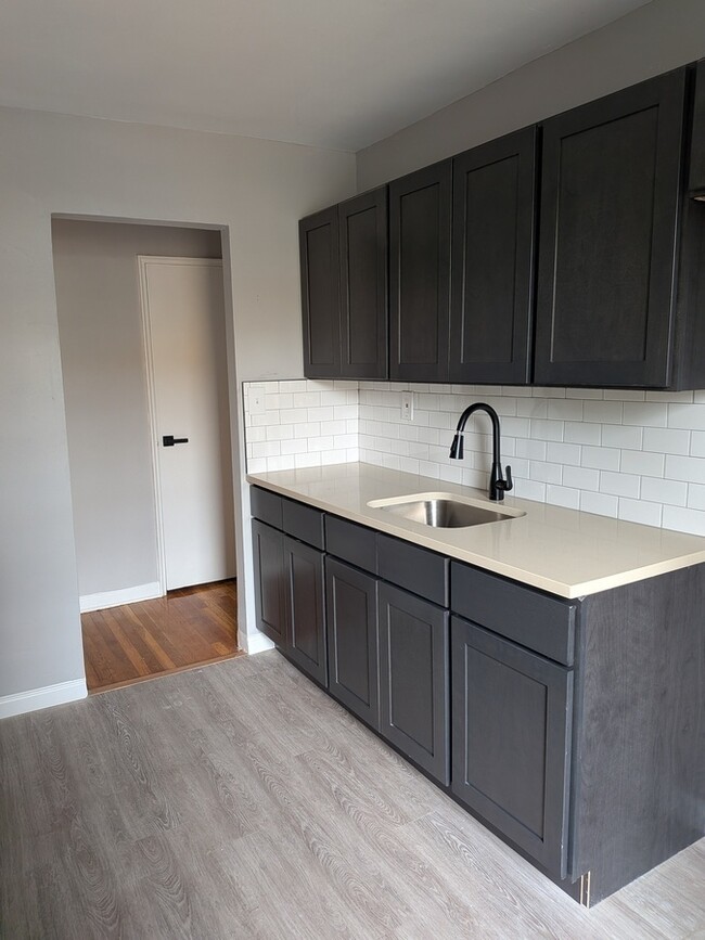 Photo - 1280 Clinton Ave Unit 1A