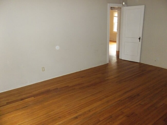 Photo - 100 Edwards St Unit 100 Edwards St