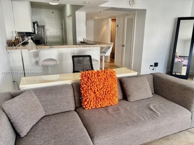 Photo - 100 Lincoln Rd