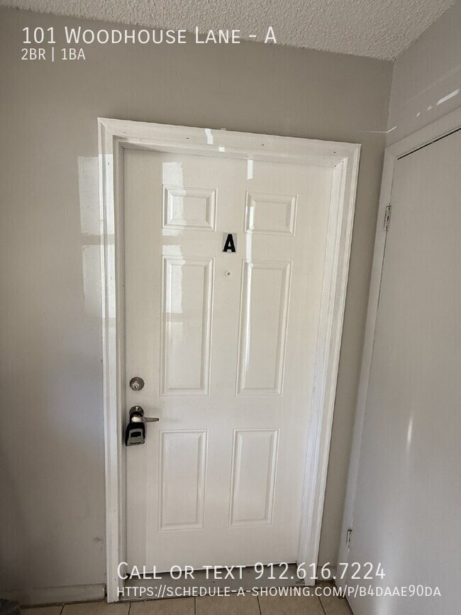 Photo - 101 Woodhouse Ln Unidad A