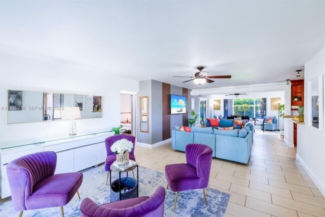 Photo - 312 N Luna Ct