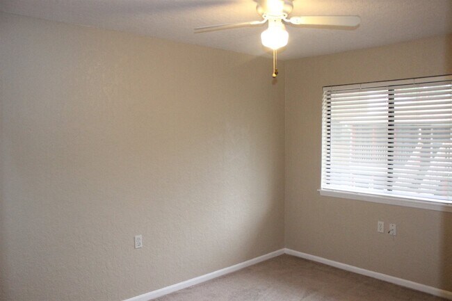 Photo - 317 Mabry St House