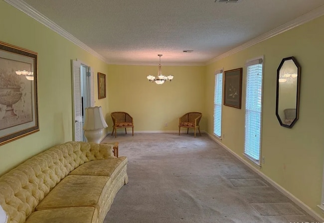 Photo - 4748 Rainbow Curve