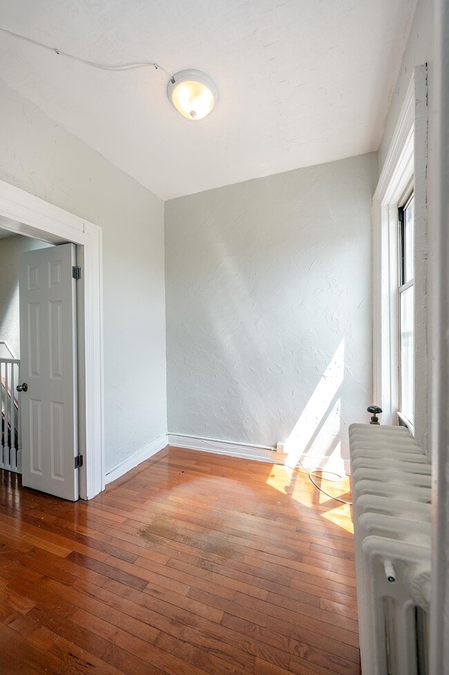 Photo - 85 Palisade Ave Unit 2