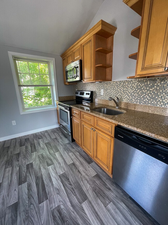 Photo - The Village Green at Annandale