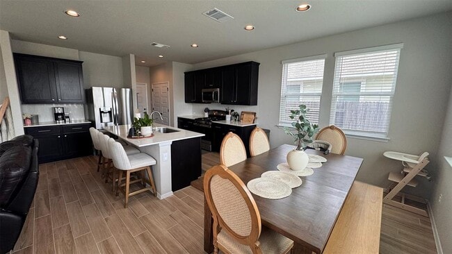 Photo - 112 Tranchet Dr