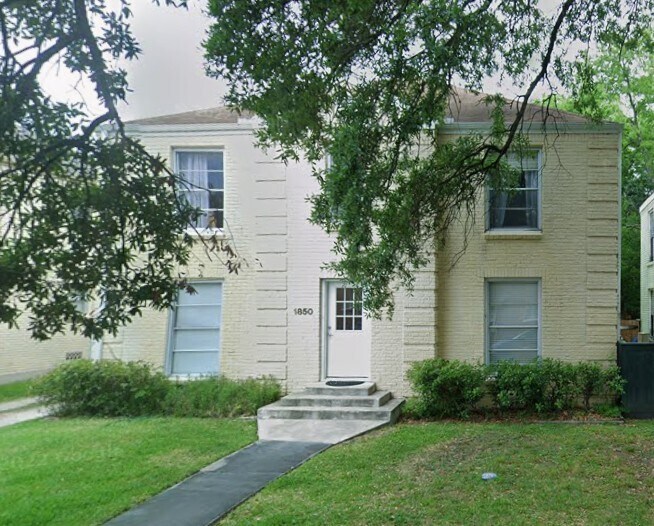 Photo - 1850 W Main St