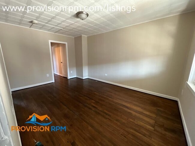 Photo - 928 Victory Ave Unit B