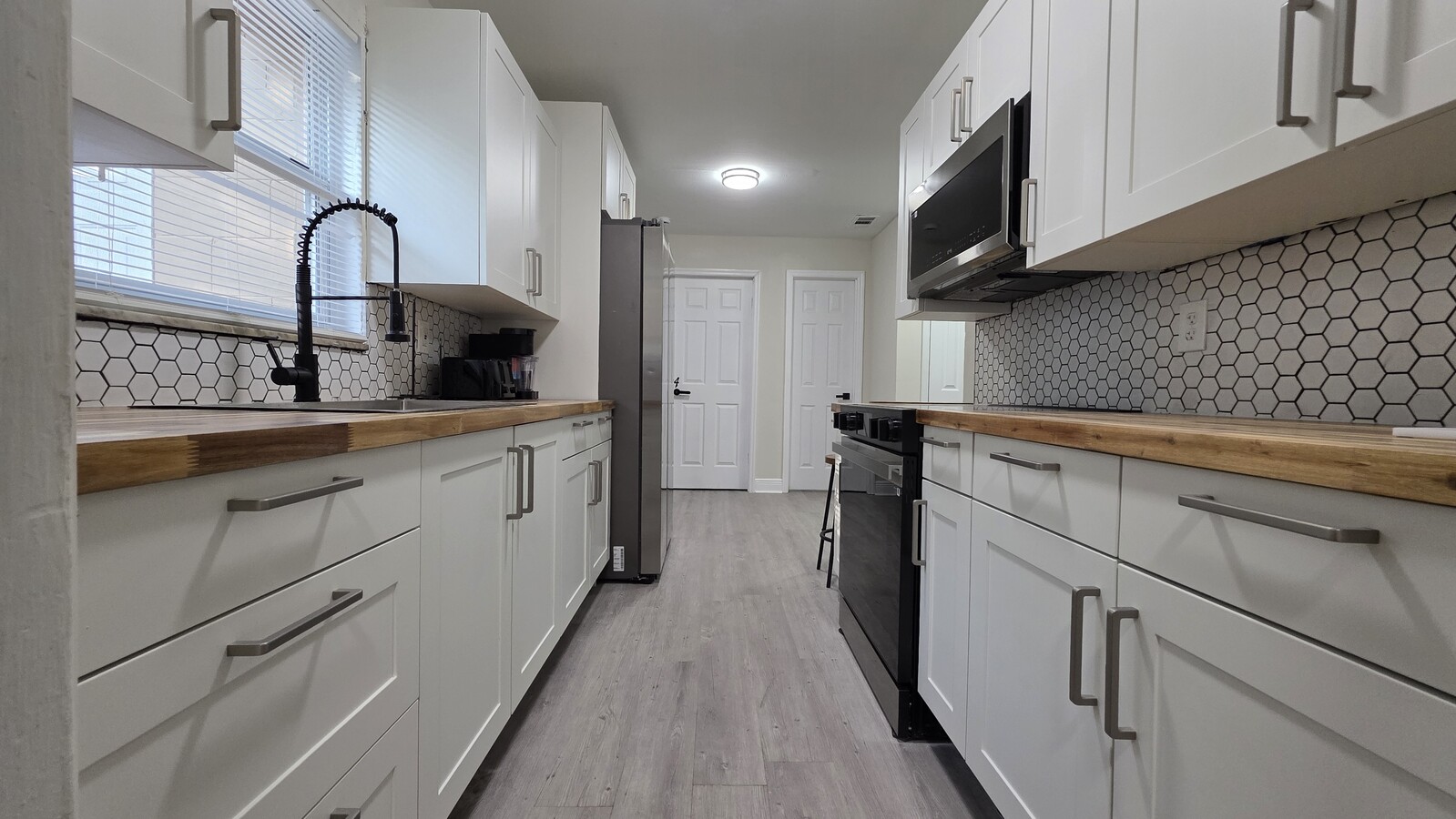 Photo - 1343 Poppy Ave