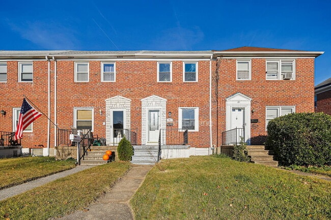 Building Photo - 47 S Hawthorne Rd