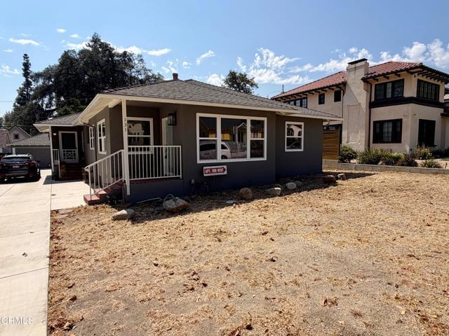 Building Photo - 131 Poinsettia Ave
