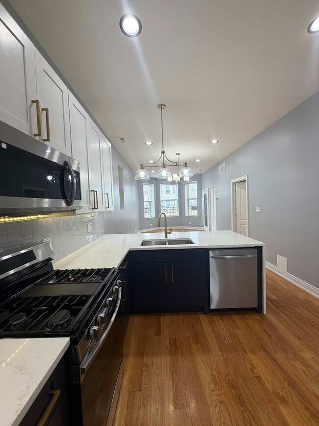 Photo - 1837 S Harding Ave