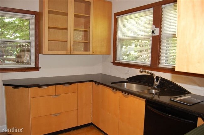 Photo - 1307 Gardner Ave