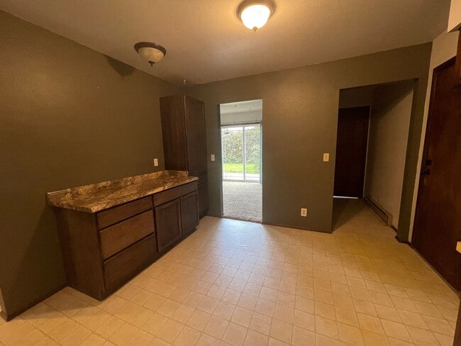 Photo - 3 Bedroom Home with RV Parking