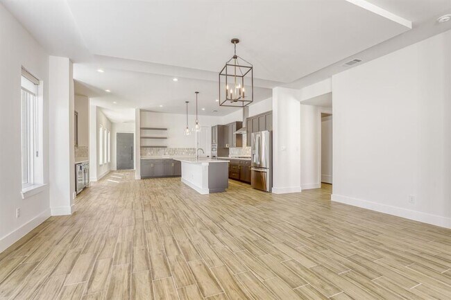 Photo - 9 Denbury Glen