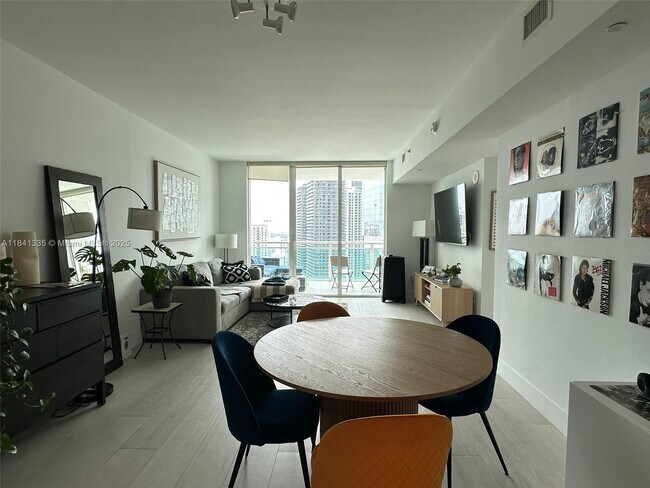 Photo - 950 Brickell Bay Dr Condo Unit 3500
