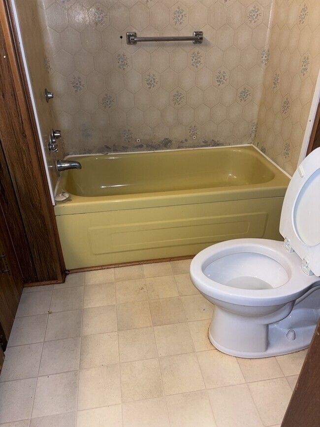 Photo - 2 Bedroom 1 Bathroom