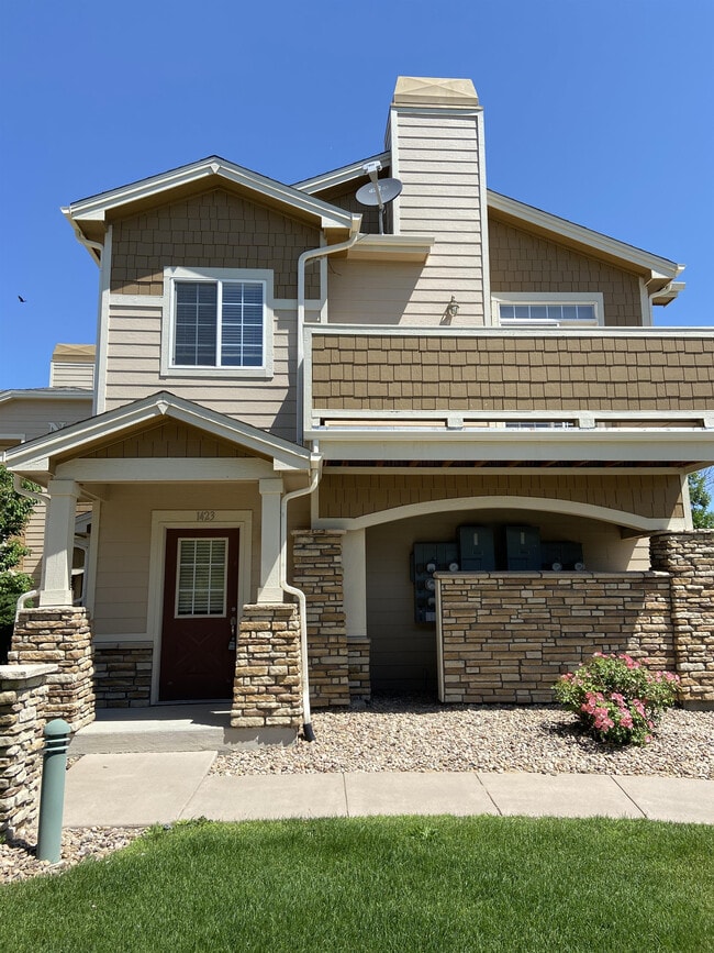 Photo - 6607 W 3rd St