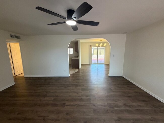 Photo - 1244 E Susan Ln