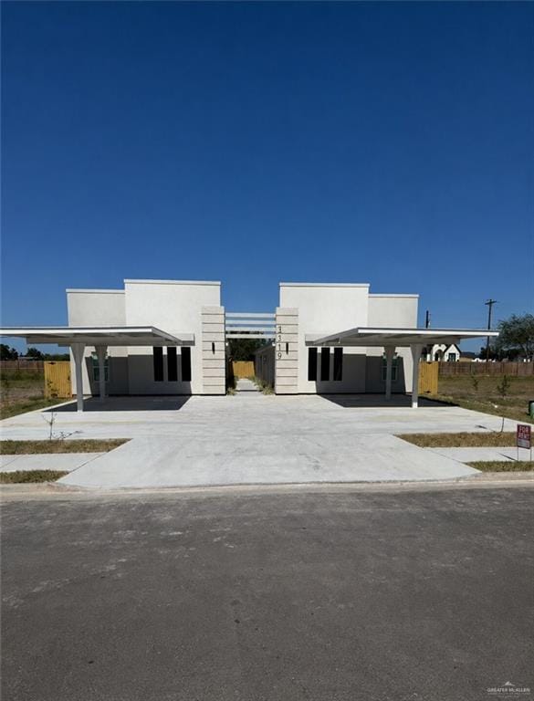 Building Photo - 7 San Vicente Unit 4