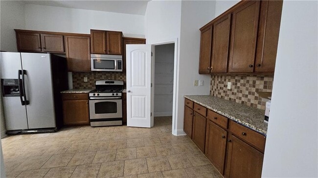 Photo - 2275 Copper Trail Ln NE