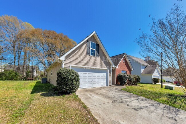 Photo - 110 Vineyard Ridge Dr