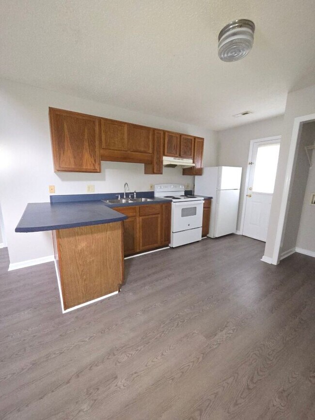 Photo - 309 E Spruce St Unit 309 B Spruce Street