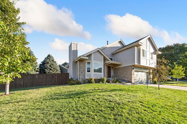 Photo - "Charming 3-Bedroom Home with 2.5 Baths in Picturesque Highlands Ranch – Spacious 2005 Sq. Ft. Gem!"