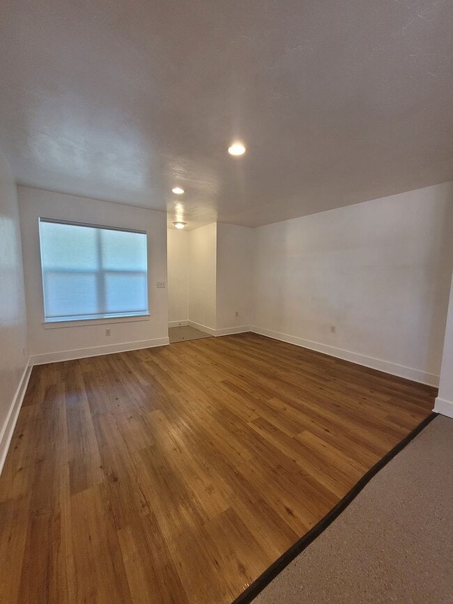 Photo - 1512 Lincoln St