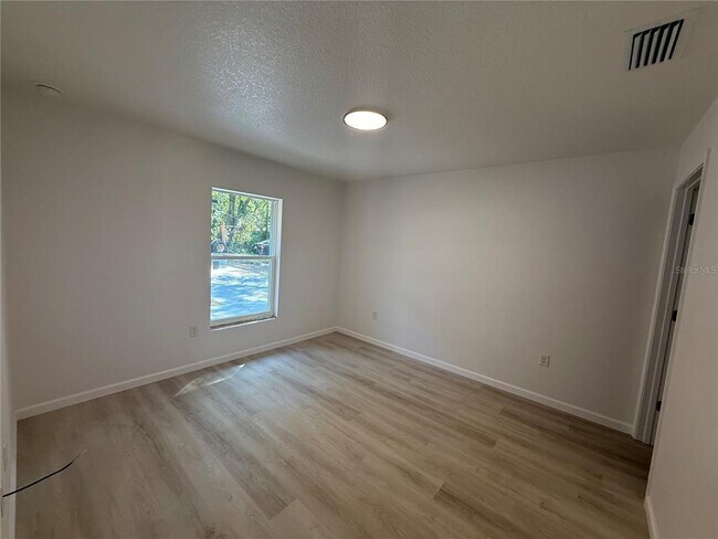 Photo - 6339 NW 65th St