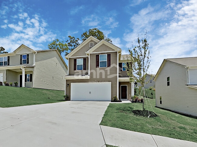 Building Photo - 4894 Bridle Path