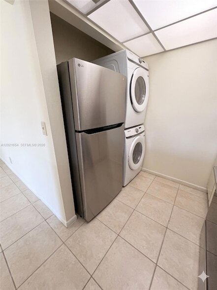 Photo - 10038 Winding Lake Rd Unit 204