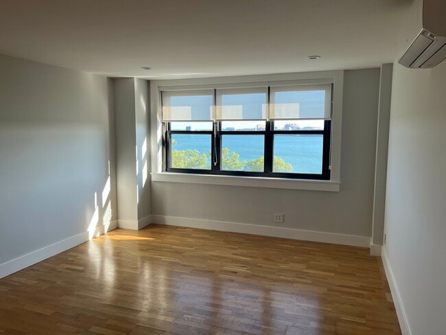 Photo - 1410 Columbia Rd Unit 6G